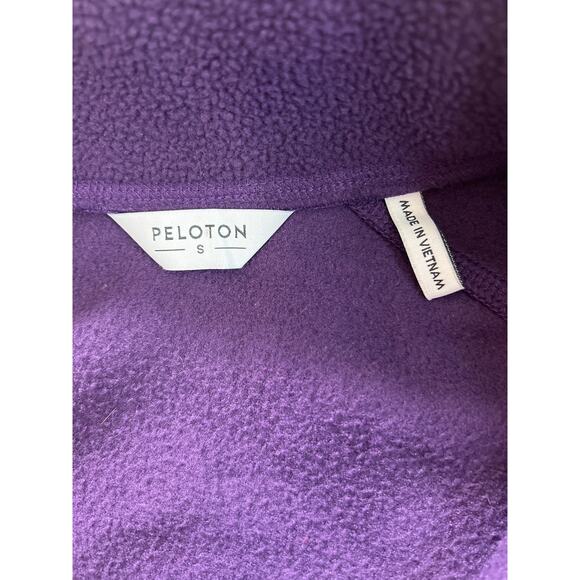 Peloton Chalet Lightweight Sherpa 1/2 Zip Pullover Purple Sweatshirt size Small - Picture 6 of 11